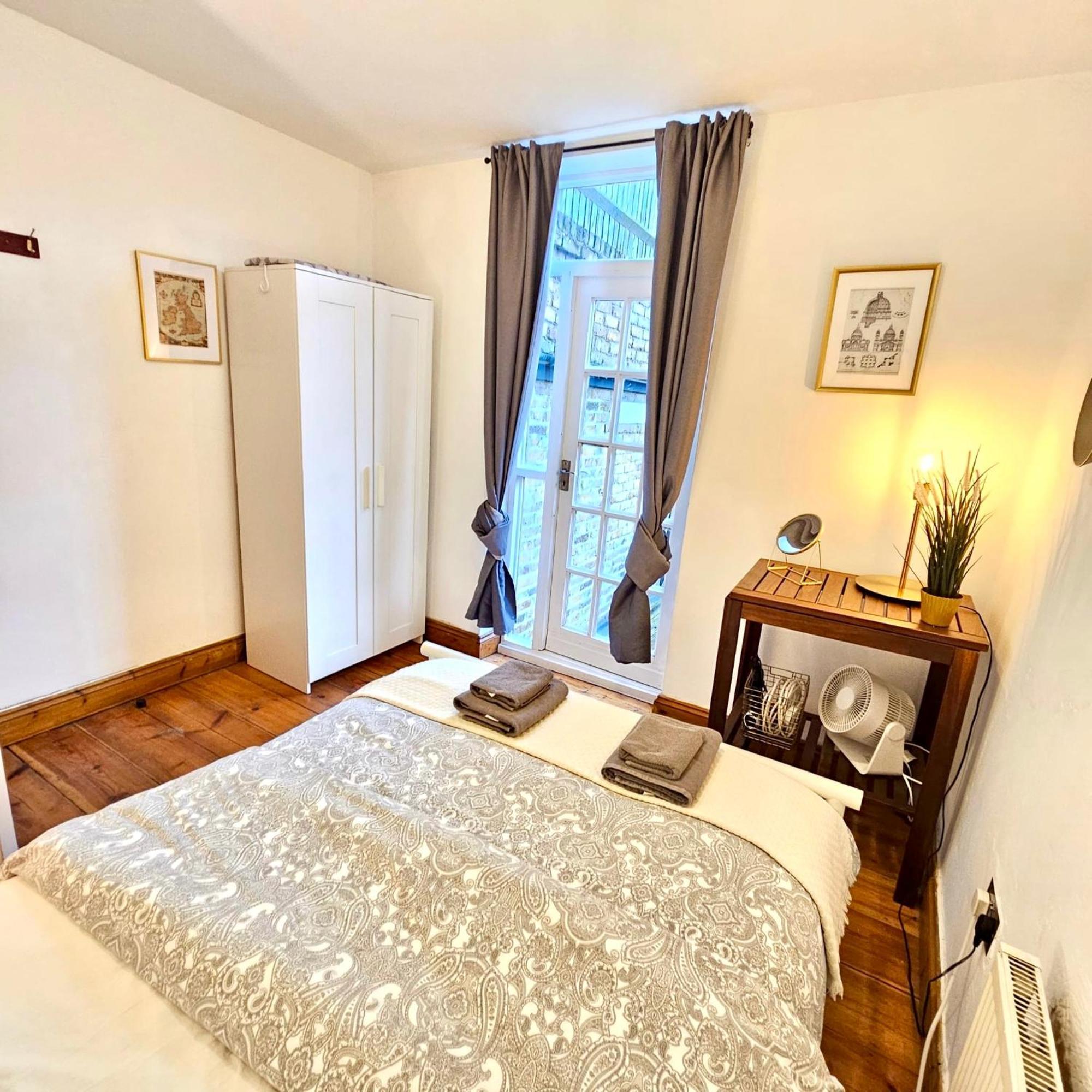 Lovely 1 Bed Apartment 2 Min To Station ロンドン エクステリア 写真